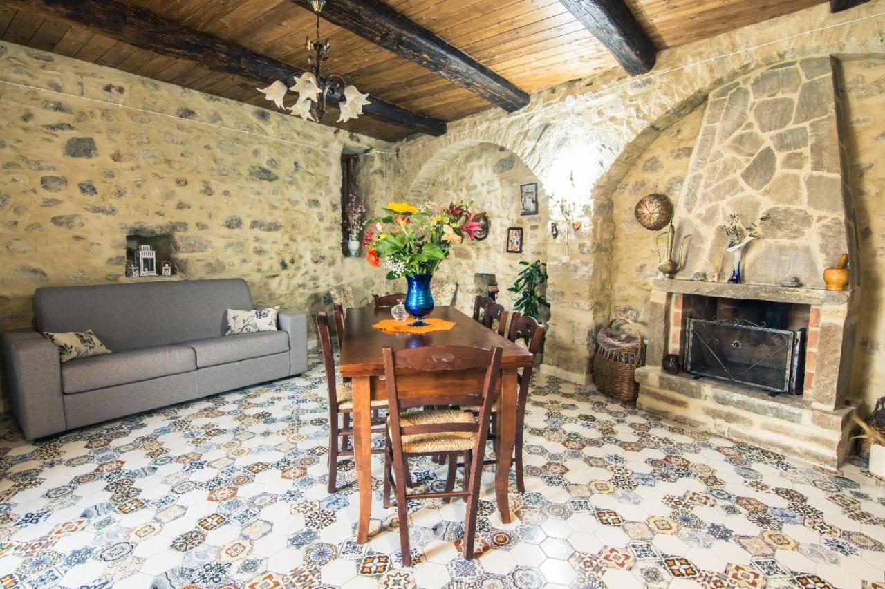 Casa Castello 호텔 로카 임페리알레 외부 사진